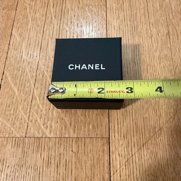 CHANEL Black Accessory Box with original insert - Picture 3 of 3